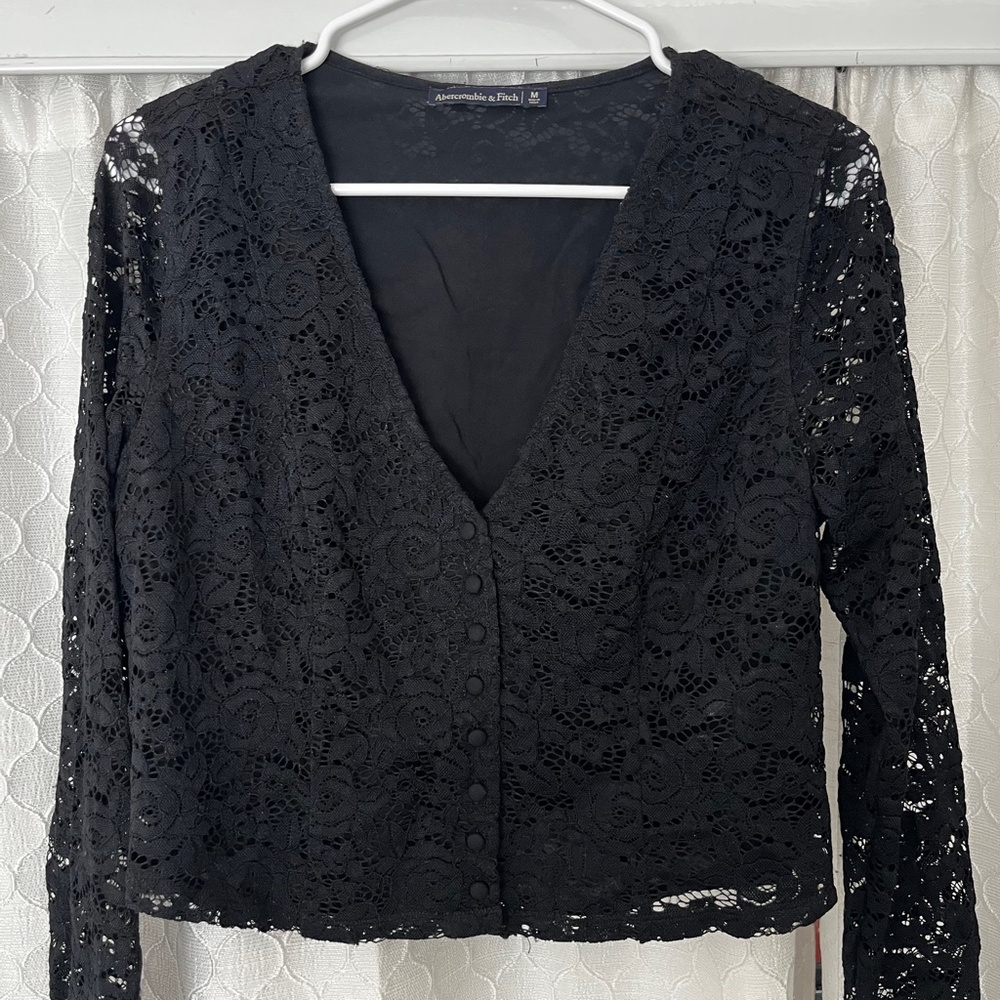 Abercrombie & Fitch Black Lace Crop Top/Size Medium